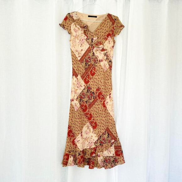 Jinxi Dresses & Skirts - ✿ vintage patchwork floral handkerchief midi dress ✿